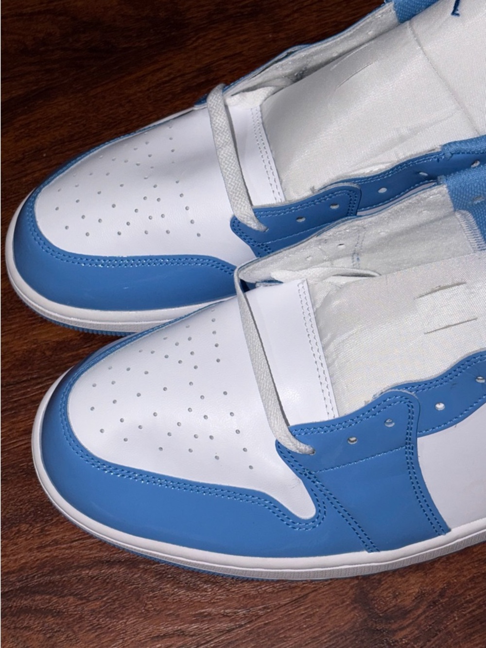 Jordan 1 - Picture 4 of 15